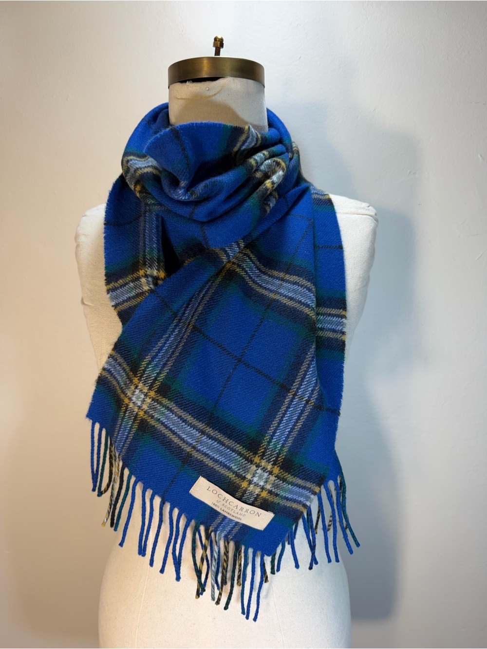 Lochcarron Blue Tartan Wool Scarf - Classic Plaid for Men Lambswool